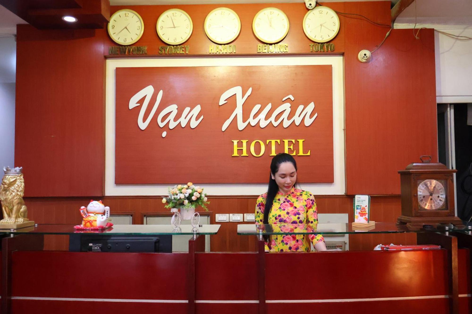 Van Xuan Hotel هانوي المظهر الخارجي الصورة